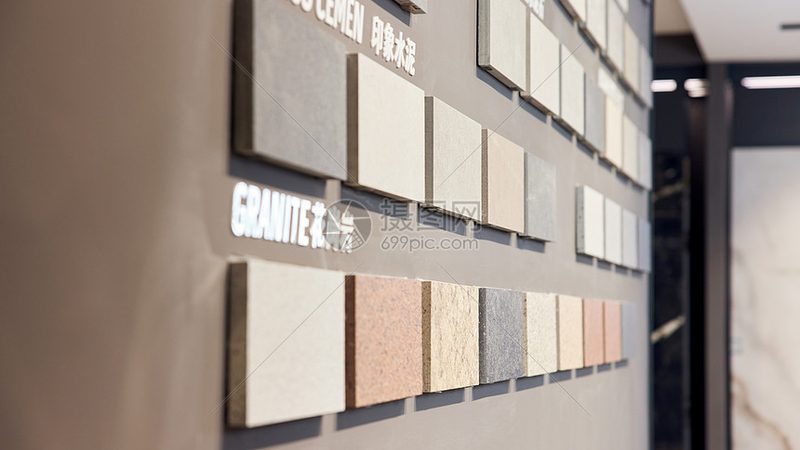 通体大理石瓷砖与抛釉砖：一场材质与工艺的对话**